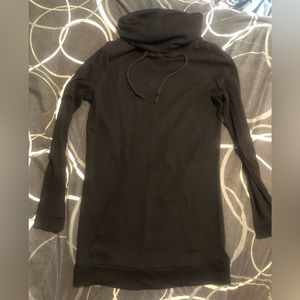 Womens Lily & Lottie boutique cowl neck tunic size XS